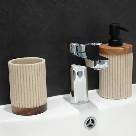 The Clock Tower Daire *